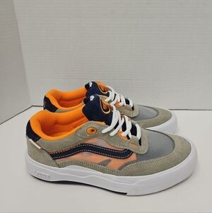 Vans Men's Orange and Gray Sneakers